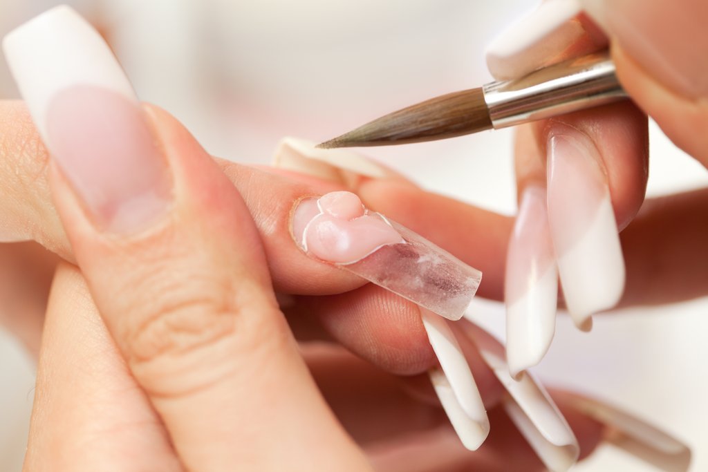 nail-enh